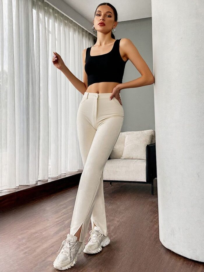KLASSY LIFE Stylish sleeveless rib top in solid color - Image 1